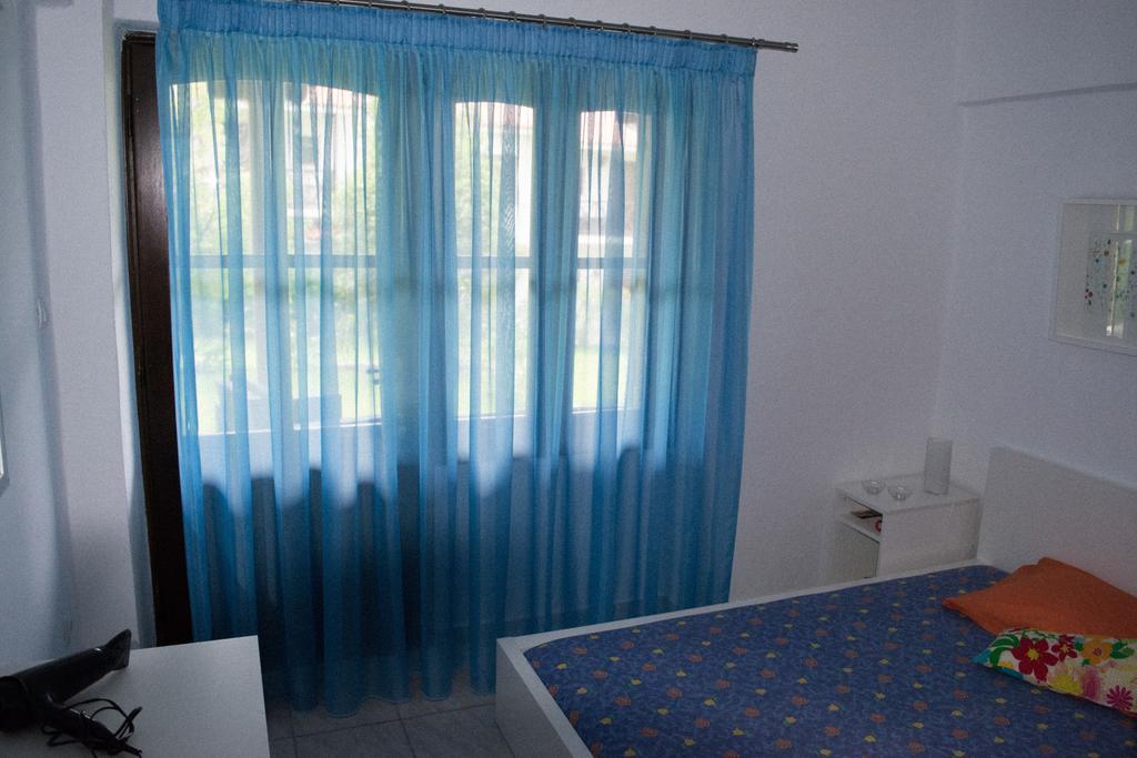 Mikiverna Houses By Miltiadis Kalyves Polygyrou 部屋 写真